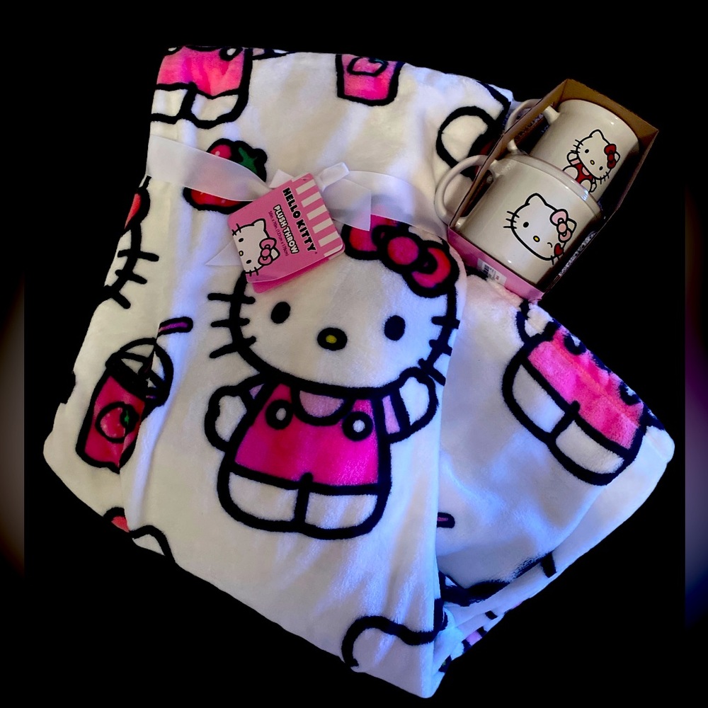 Hello Kitty Plush Throw